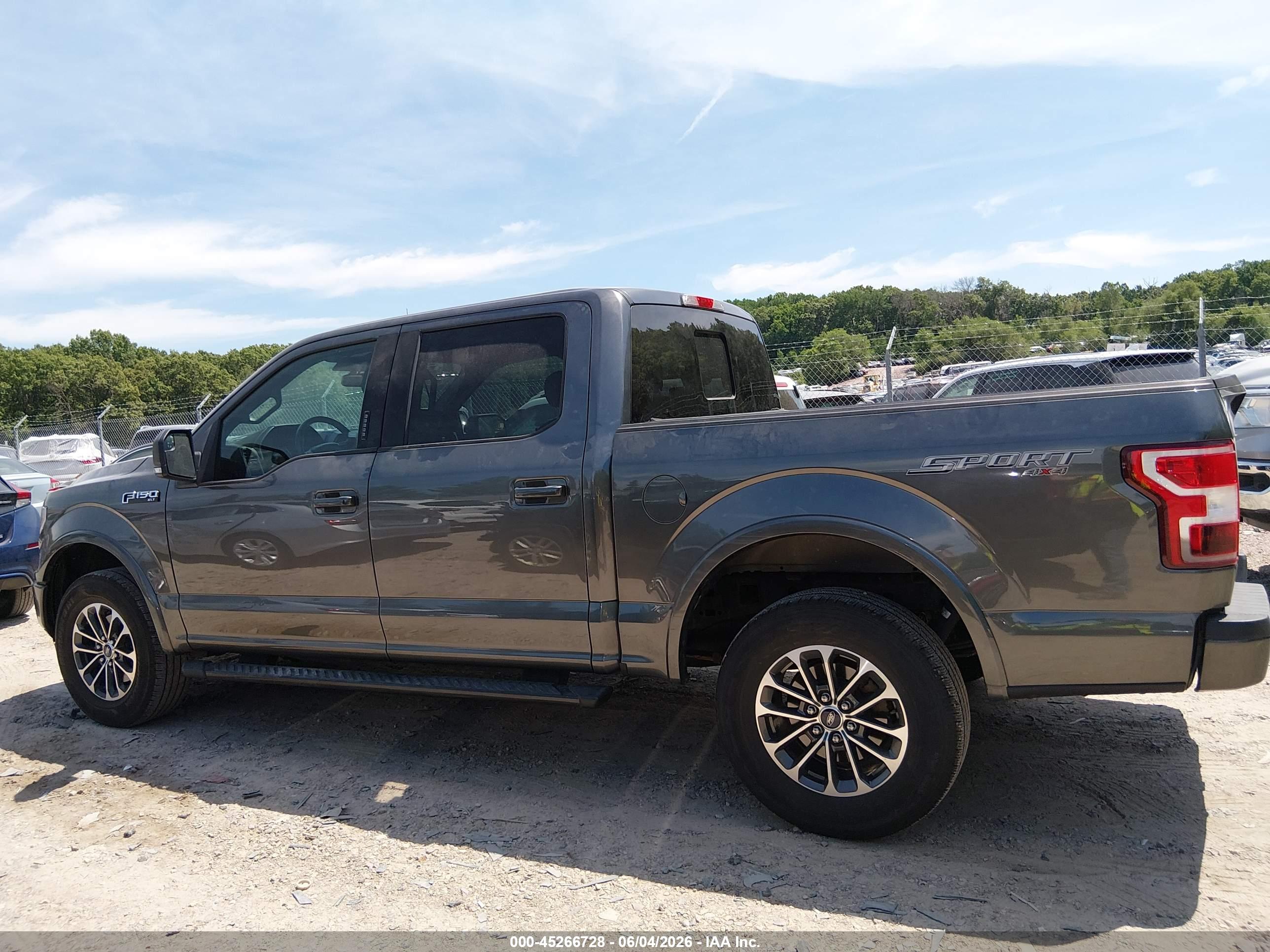 2018 FORD F-150 XLT