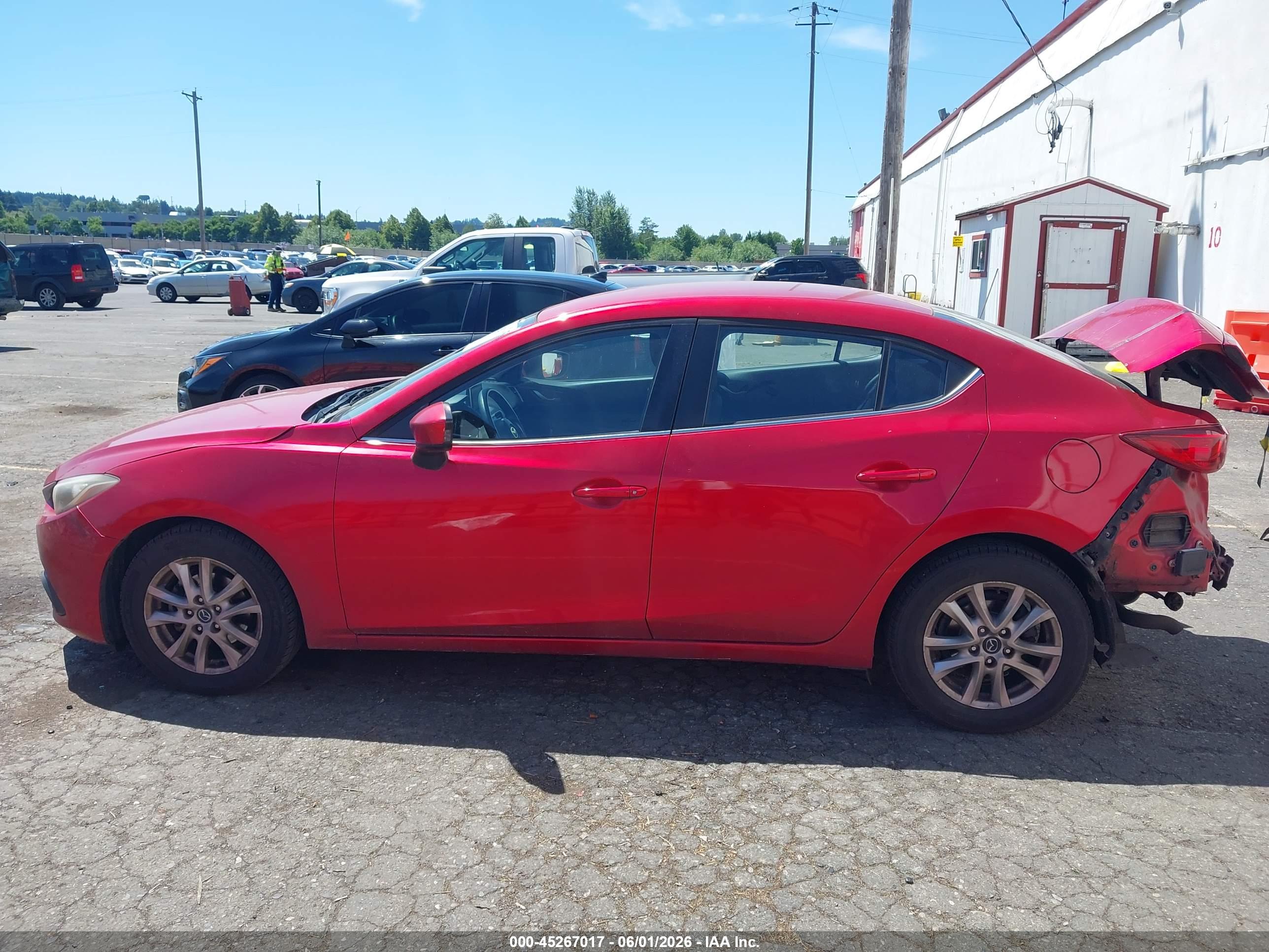 2016 MAZDA MAZDA3 I SPORT