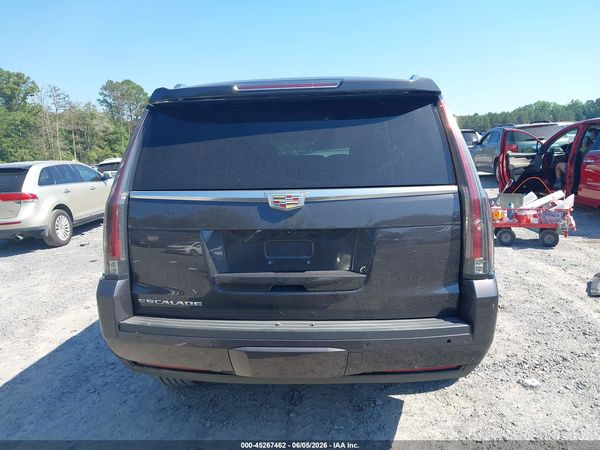 2018 CADILLAC ESCALADE LUXURY