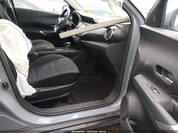 2023 NISSAN KICKS SV XTRONIC CVT — I5