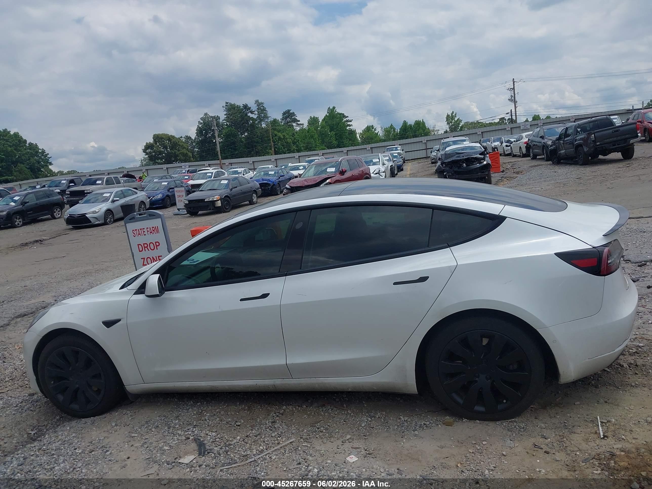 2021 TESLA MODEL 3