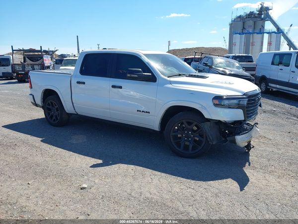 2025 RAM 1500 LARAMIE  4X4 5'7 BOX