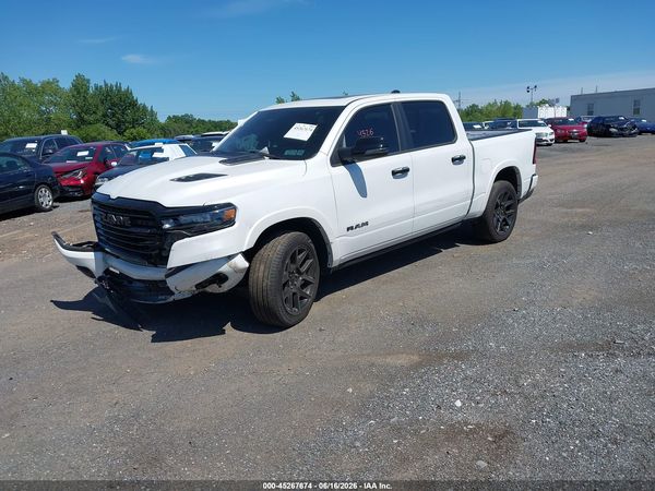 2025 RAM 1500 LARAMIE  4X4 5'7 BOX