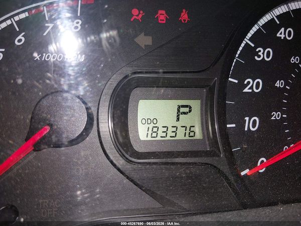 2012 TOYOTA SIENNA LE V6 8 PASSENGER