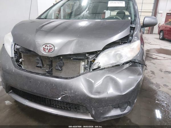 2012 TOYOTA SIENNA LE V6 8 PASSENGER