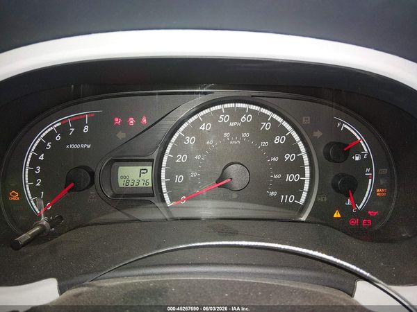 2012 TOYOTA SIENNA LE V6 8 PASSENGER