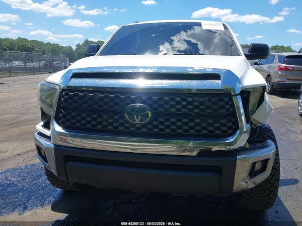 2018 TOYOTA TUNDRA SR5 5.7L V8