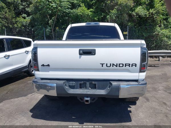 2018 TOYOTA TUNDRA SR5 5.7L V8