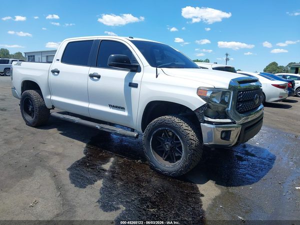 2018 TOYOTA TUNDRA SR5 5.7L V8