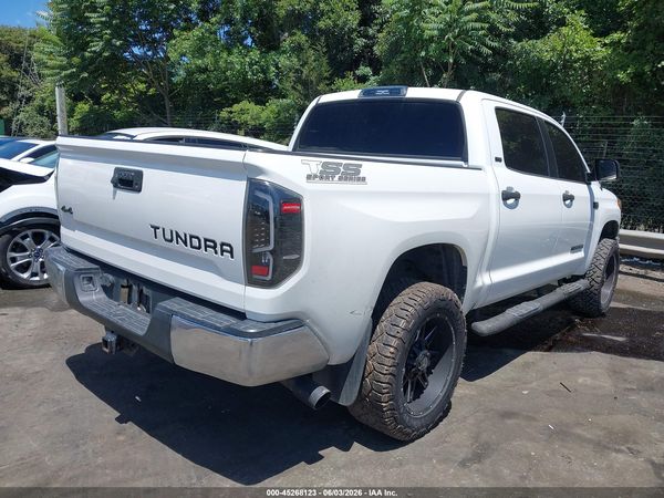 2018 TOYOTA TUNDRA SR5 5.7L V8