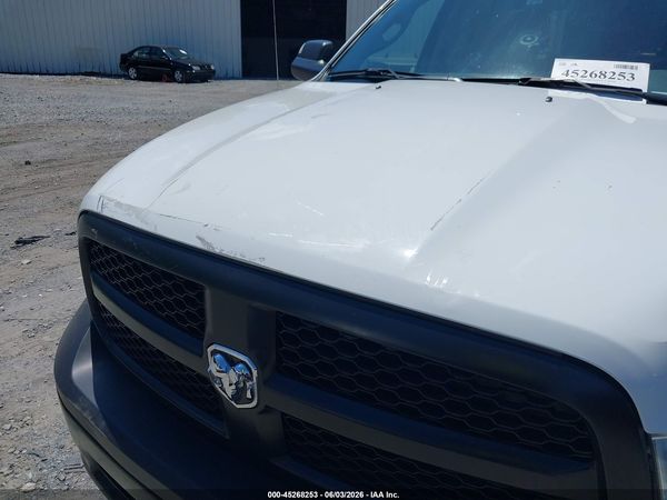 2024 RAM 1500 CLASSIC TRADESMAN  4X2 6'4 BOX