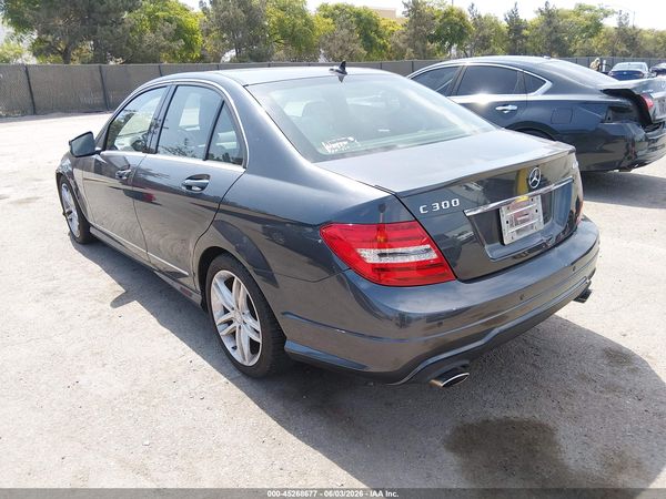 2013 MERCEDES-BENZ C 300 SPORT 4MATIC