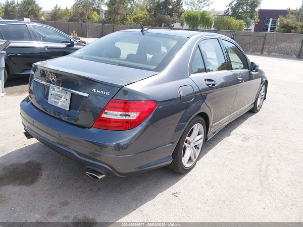 2013 MERCEDES-BENZ C 300 SPORT 4MATIC