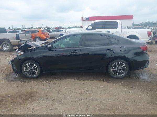 2022 KIA FORTE