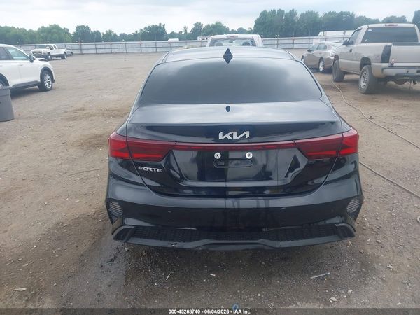 2022 KIA FORTE LXS