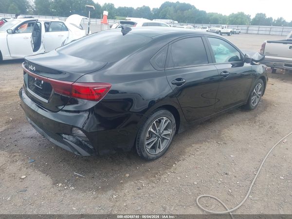 2022 KIA FORTE LXS