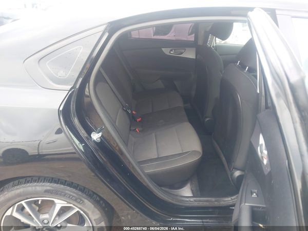 2022 KIA FORTE LXS