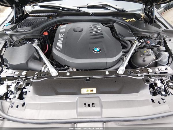 2026 BMW 550E XDRIVE