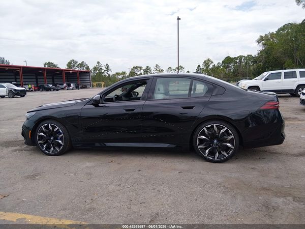 2026 BMW 550E XDRIVE