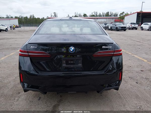 2026 BMW 550E XDRIVE