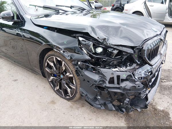 2026 BMW 550E XDRIVE