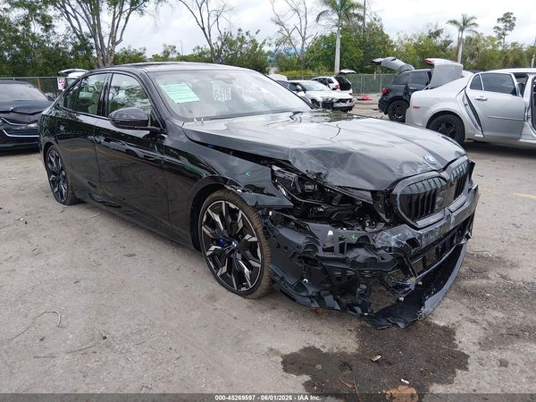 2026 BMW 550E XDRIVE