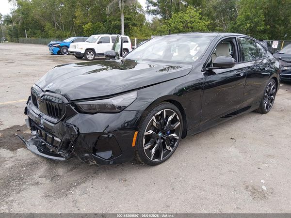 2026 BMW 550E XDRIVE