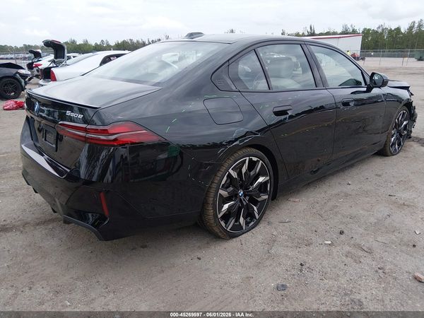 2026 BMW 550E XDRIVE