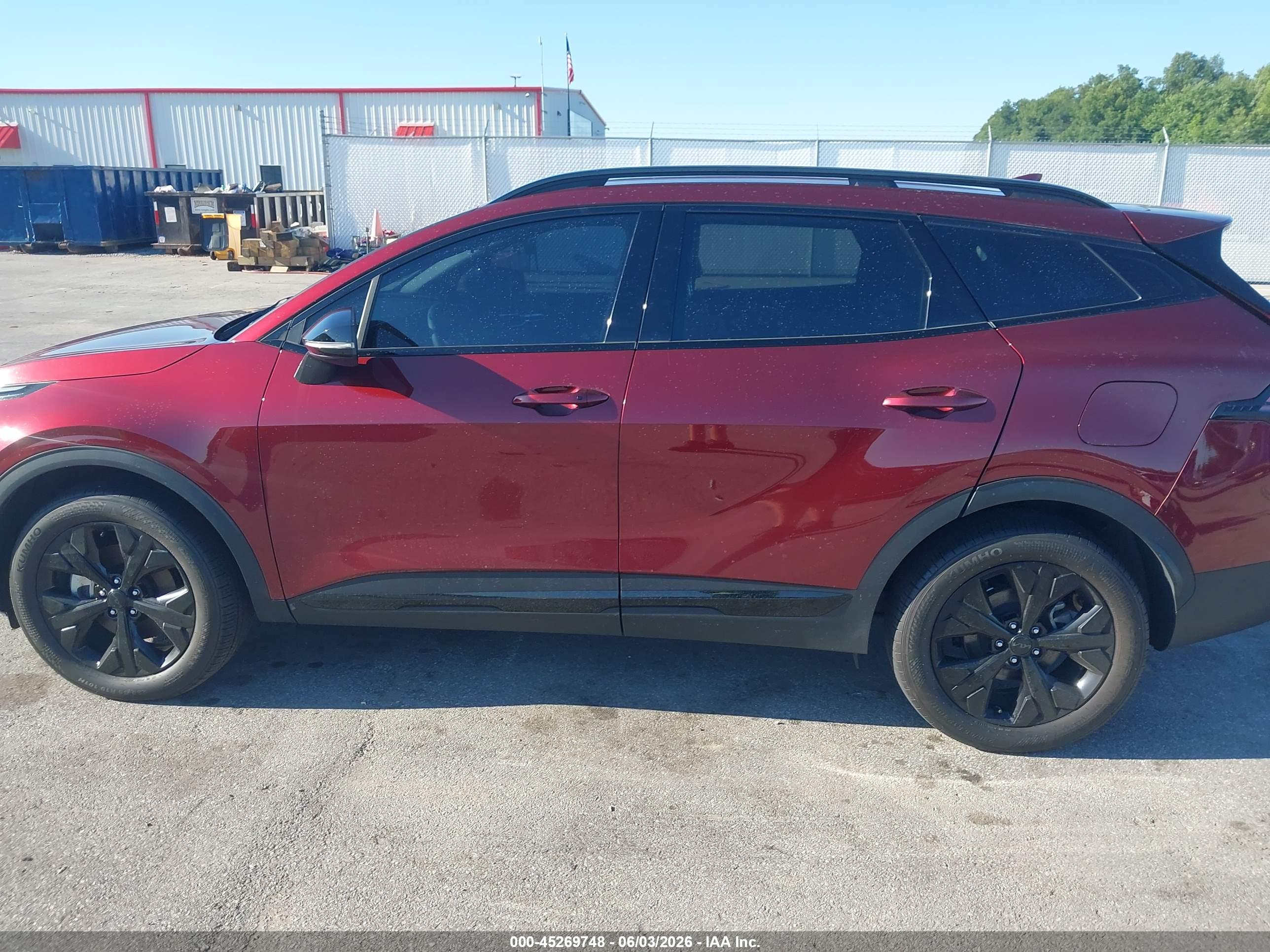 2025 KIA SPORTAGE X-LINE