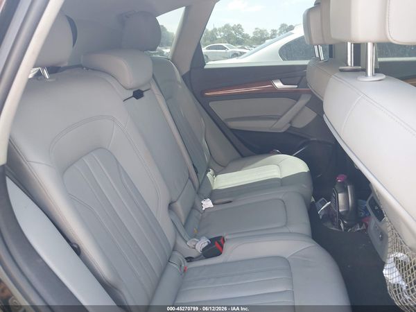 2022 AUDI Q5