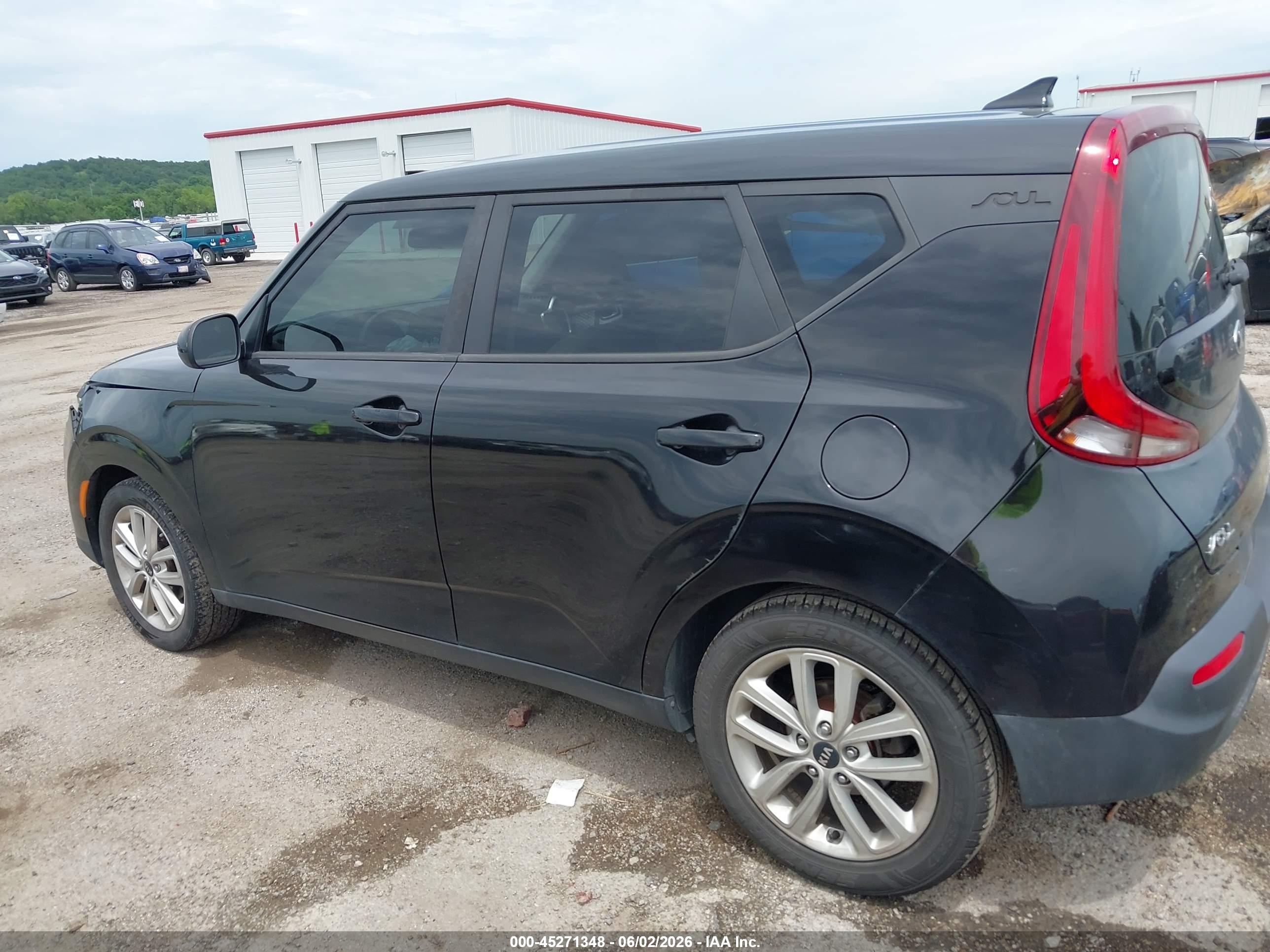 2020 KIA SOUL LX