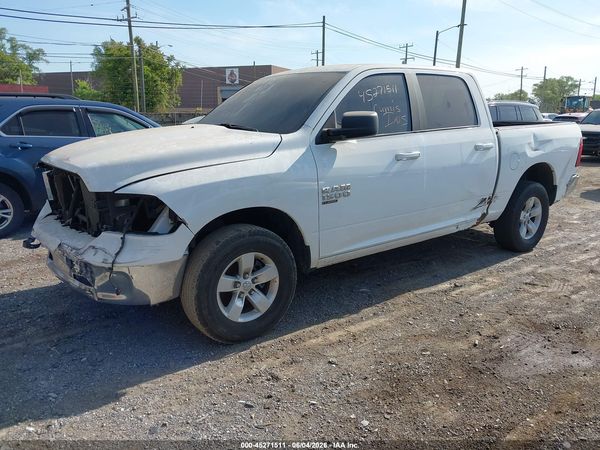 2021 RAM 1500 CLASSIC SLT  4X4 5'7 BOX