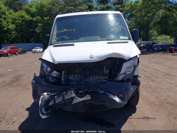 2014 MERCEDES-BENZ SPRINTER 2500 NORMAL ROOF