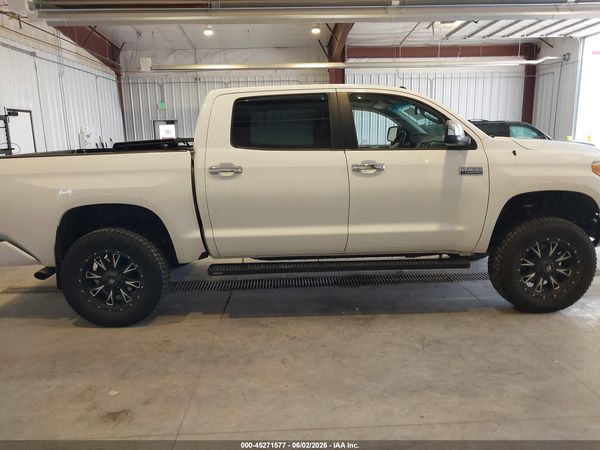 2016 TOYOTA TUNDRA PLATINUM 5.7L V8