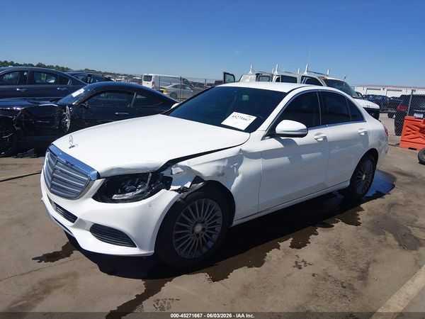 2015 MERCEDES-BENZ C 300 LUXURY 4MATIC