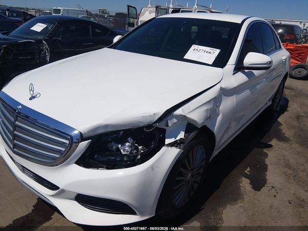 2015 MERCEDES-BENZ C 300 LUXURY 4MATIC