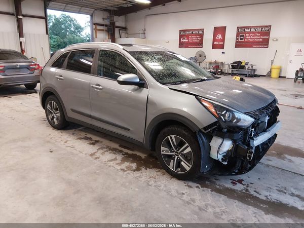 2022 KIA NIRO LXS SE