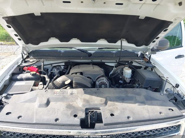 2013 CHEVROLET SILVERADO 1500 LT — I10