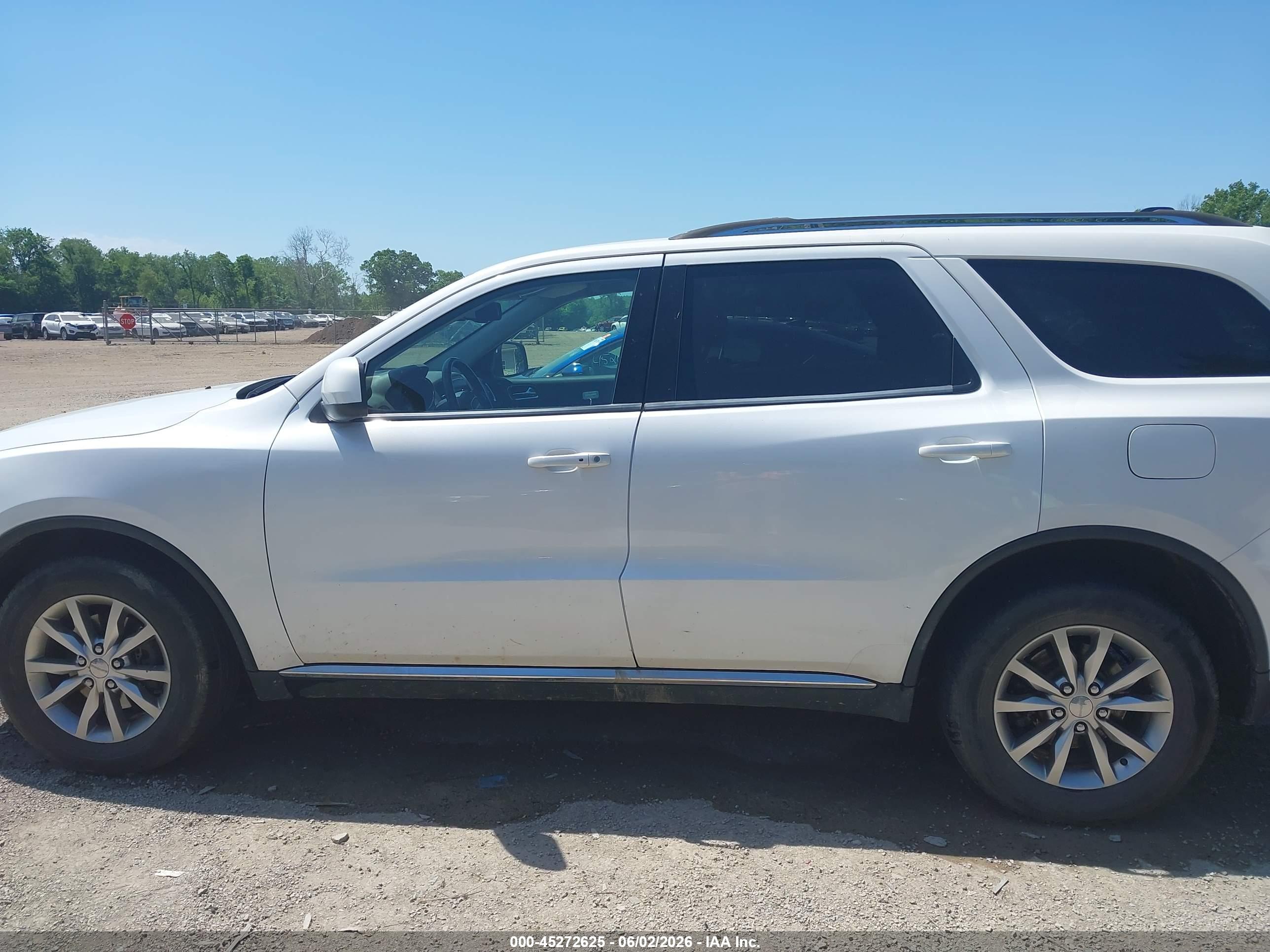 2016 DODGE DURANGO SXT