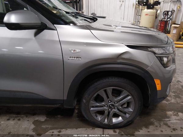 2021 KIA SELTOS LX
