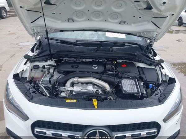 2024 MERCEDES-BENZ GLA 250 GLA250