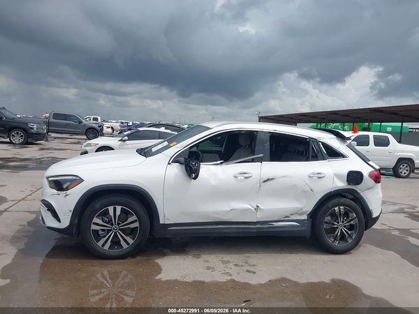 2024 MERCEDES-BENZ GLA 250 GLA250
