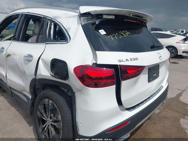 2024 MERCEDES-BENZ GLA 250 GLA250