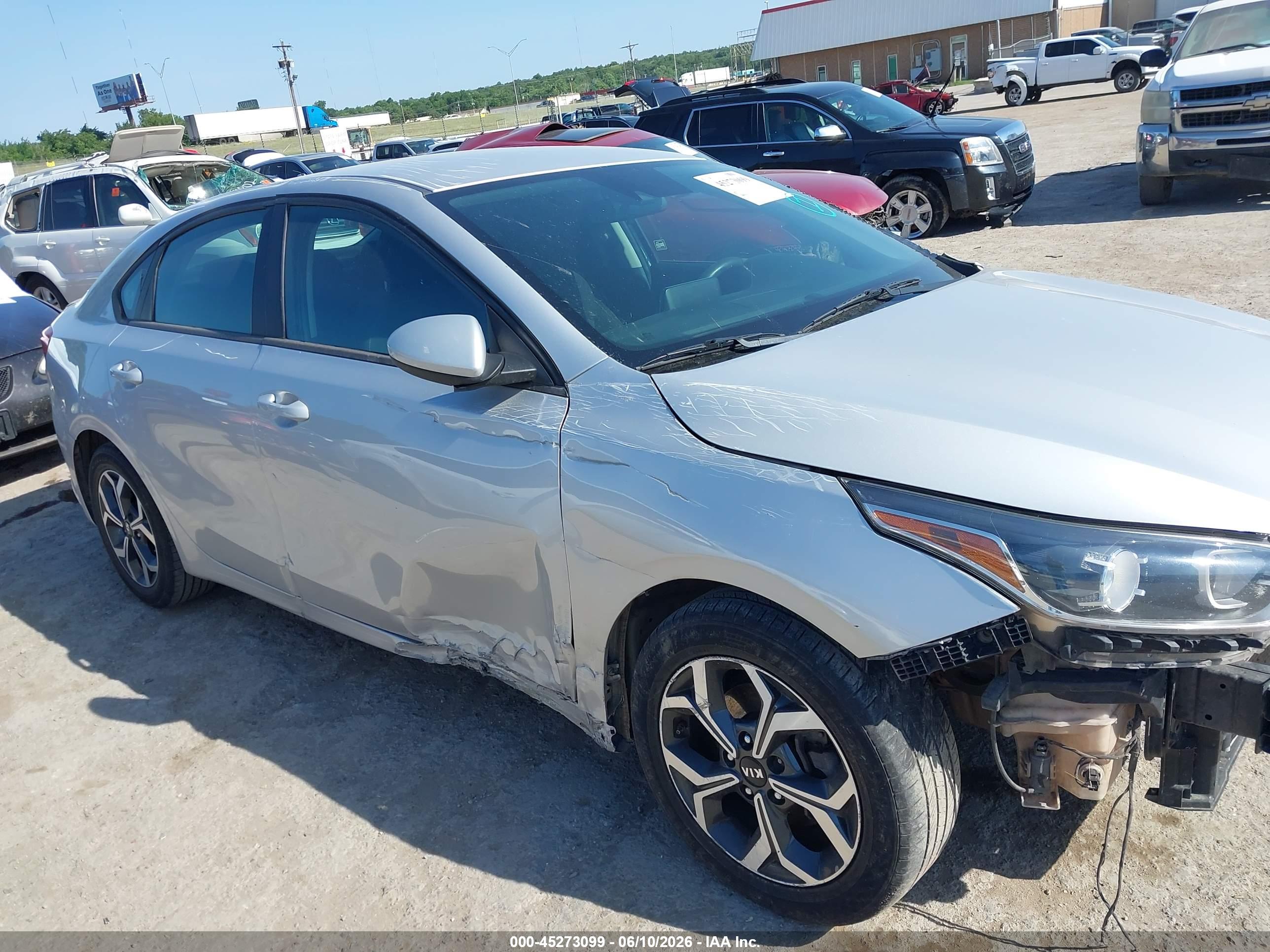 2021 KIA FORTE LXS