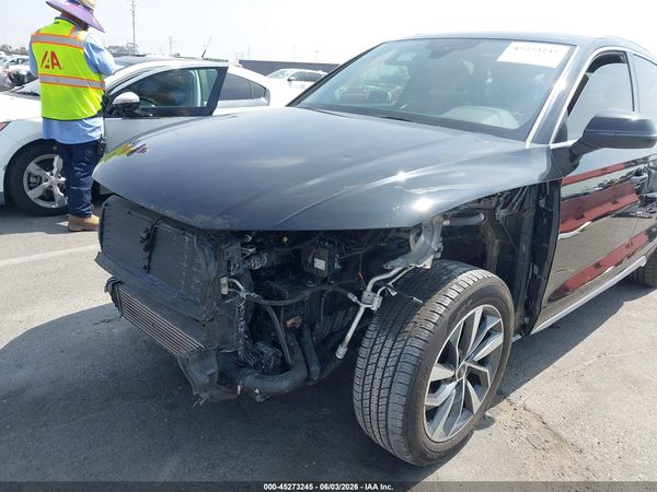 2022 AUDI Q5