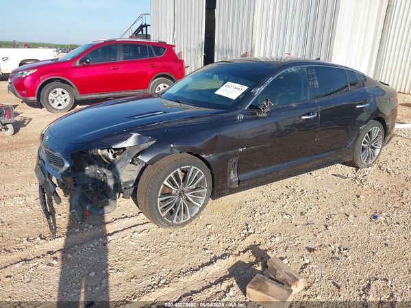 2019 KIA STINGER PREMIUM