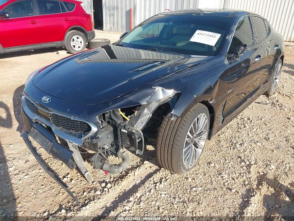 2019 KIA STINGER PREMIUM
