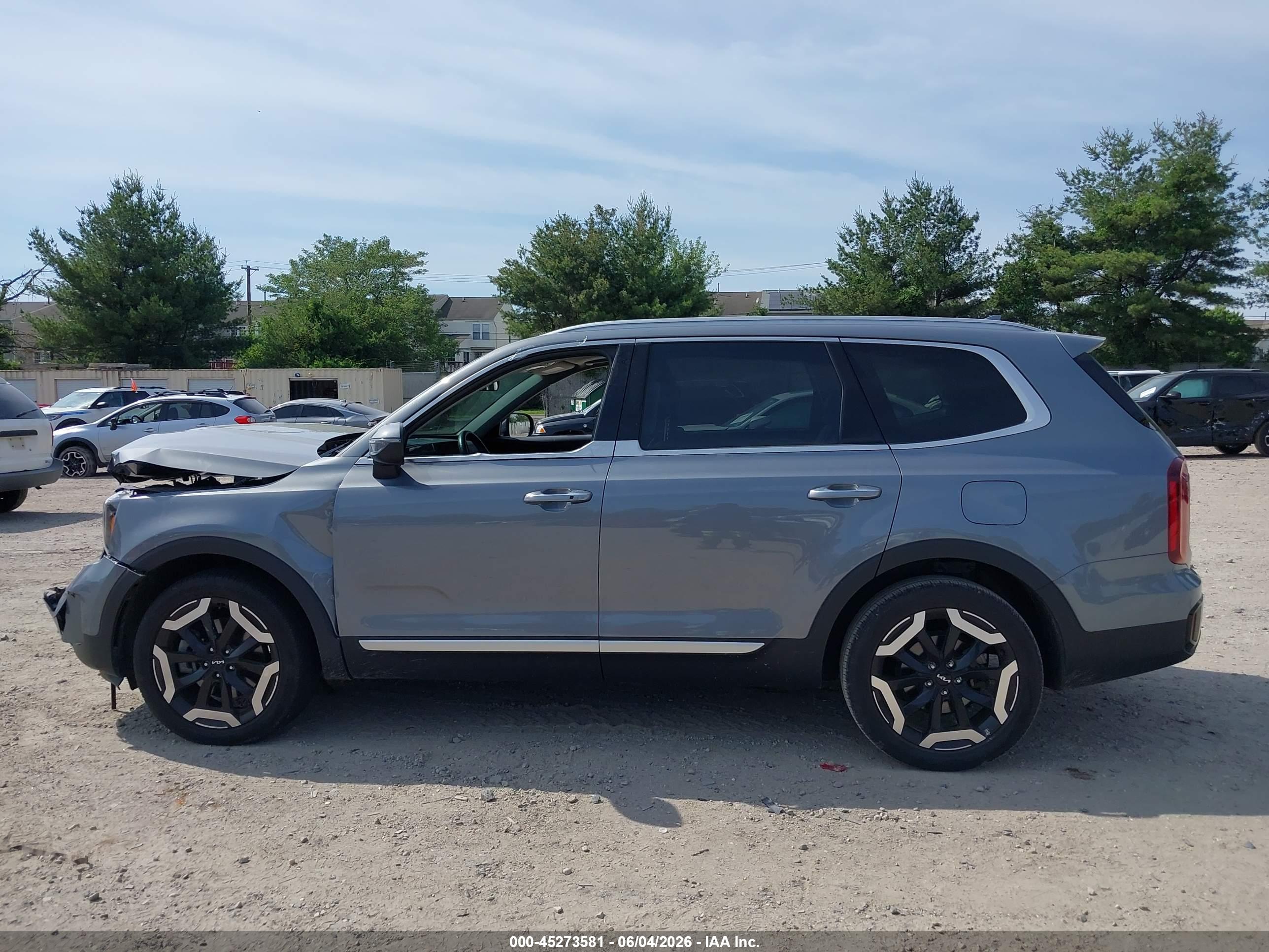 2023 KIA TELLURIDE S