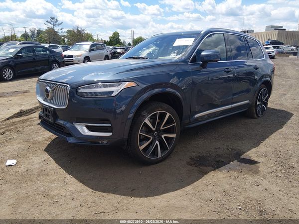 2023 VOLVO XC90 B6 PLUS 7-SEATER