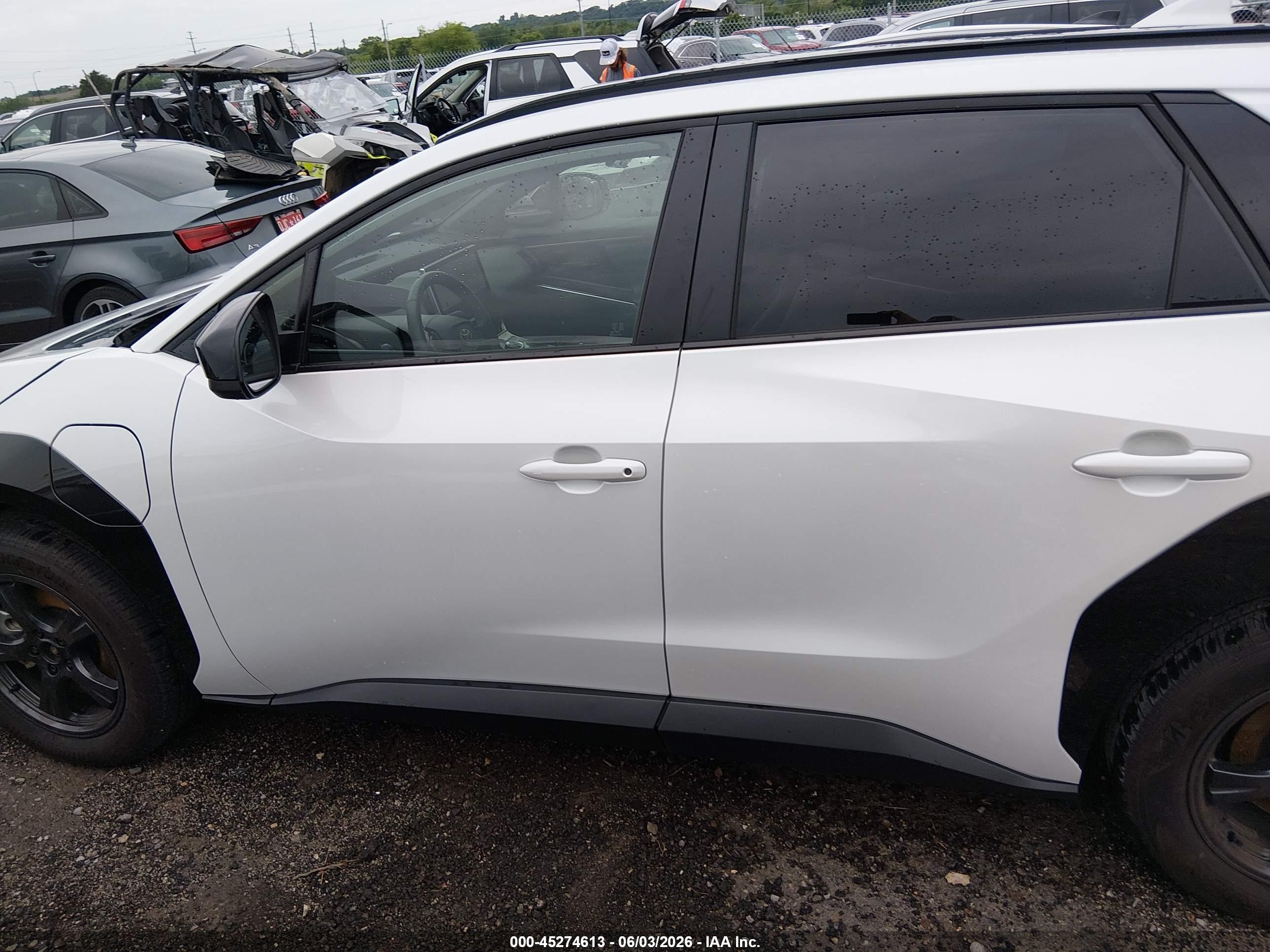 2024 TOYOTA BZ4X XLE